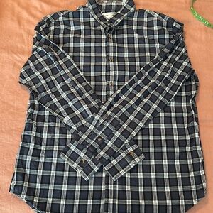 Men’s plaid button down